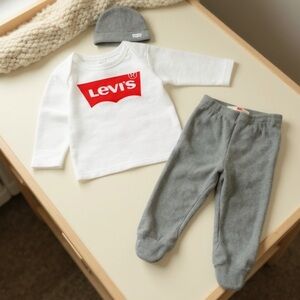 LEVI'S 3PC set 6M Infant boys NWT